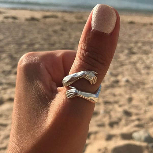 Bague ajustable en argent style étreinte